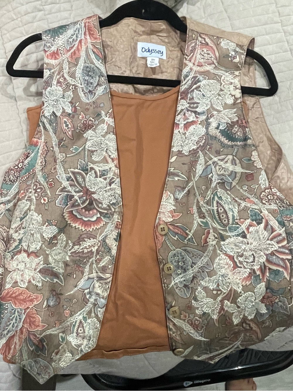 Vintage Odyssey Floral Brocade Vest in Taupe and Coral